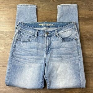 Old Navy Women’s Mid Rise Rockstar Skinny Jeans with Knee Patches, size 12